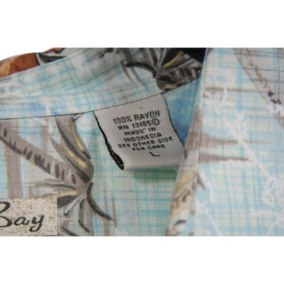 Batik Bay Mens Vintage Hawaiian Button Down Shirt SIze Large Mint Green Rayon - Picture 5 of 7